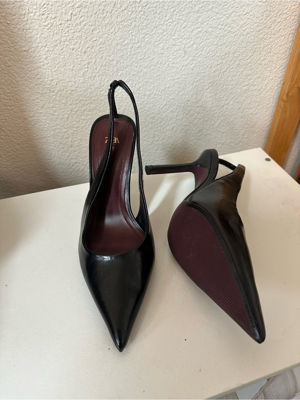 ZARA Women’s Black Stiletto Pumps - Classic High Heel